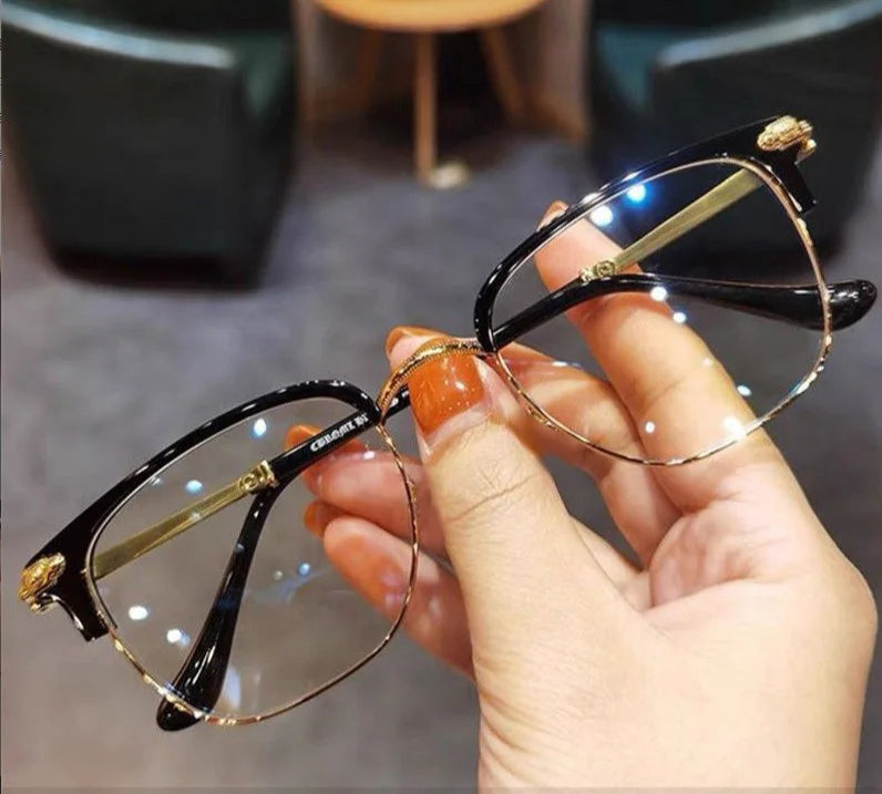 Intelligent Zoom Ultra Light Anti-Blue Light Reading Presbyopic Glasses