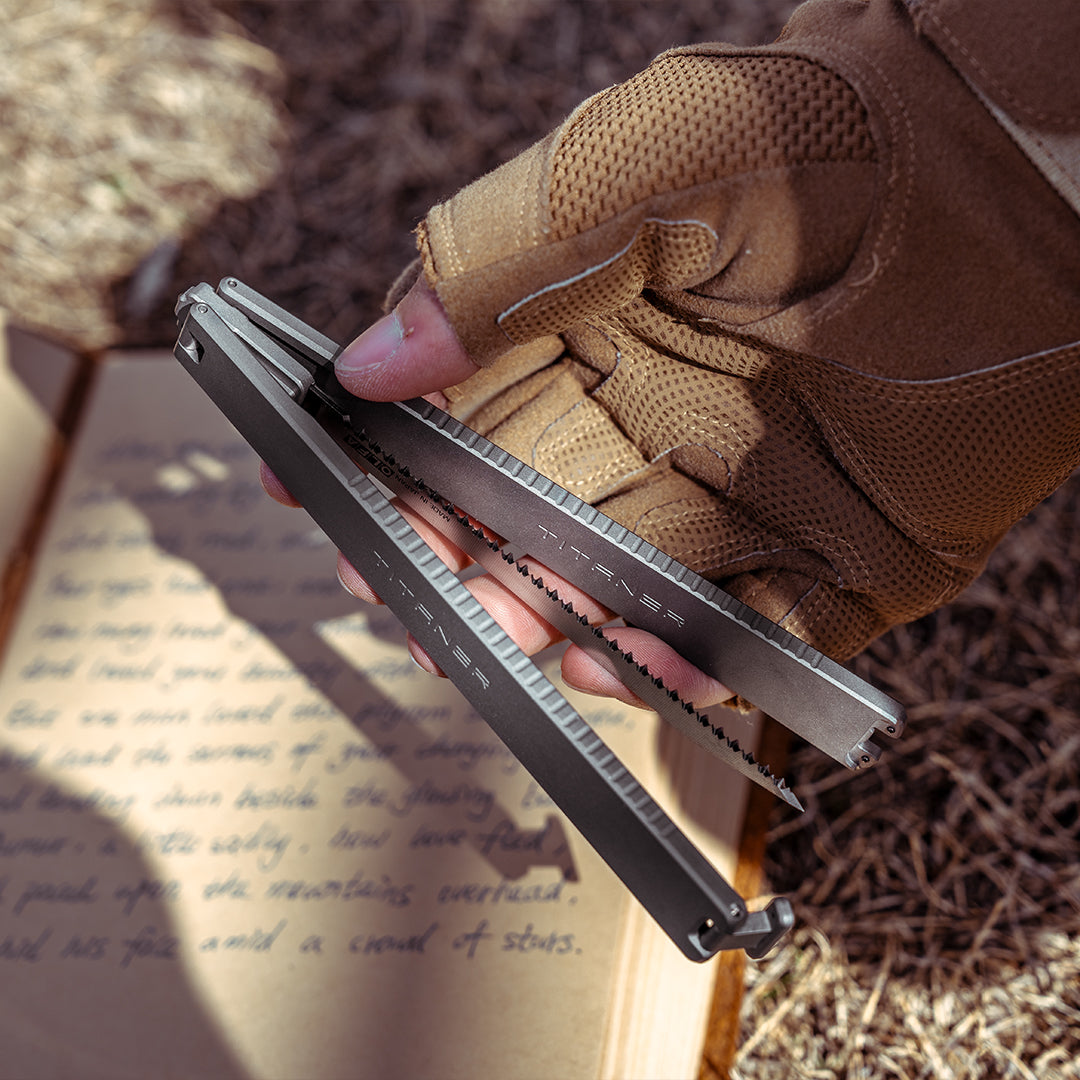 Tissaw: a CNC-Machined Titanium Folding Hand Saw