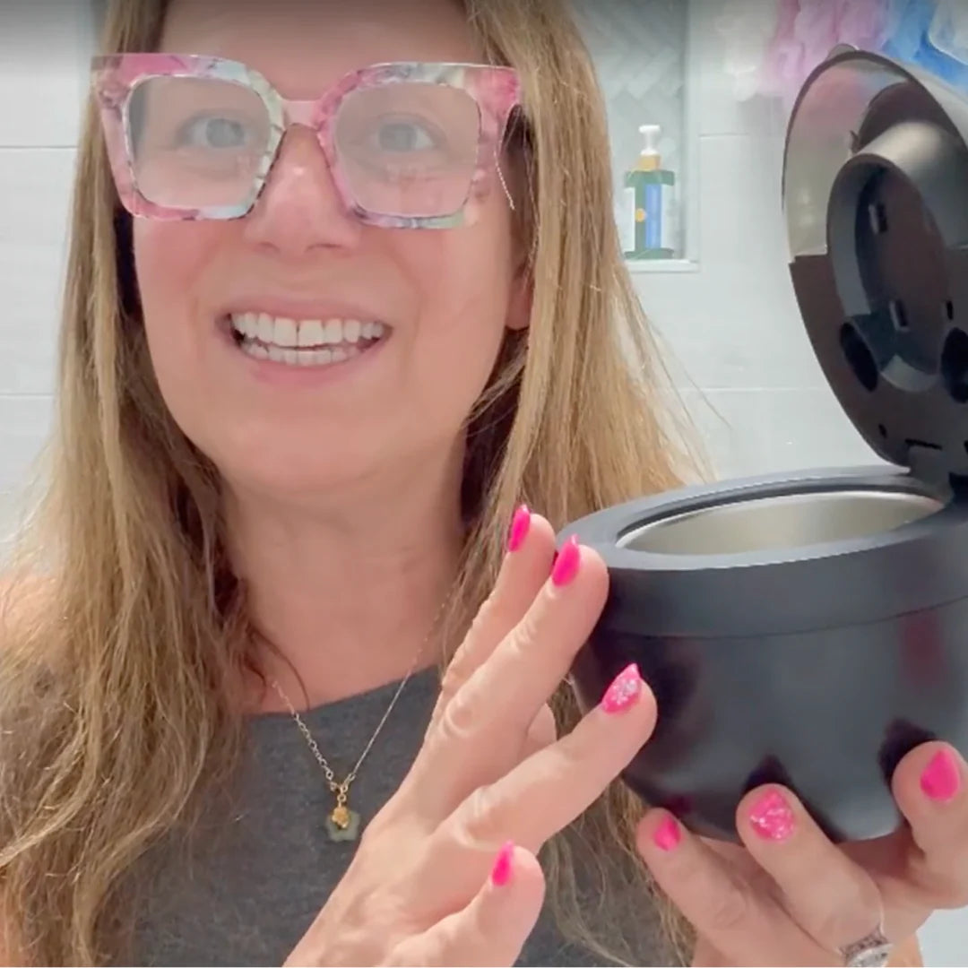 This New Denture Cleaning Invention Is Taking The US By Storm-Braces cleaning machine